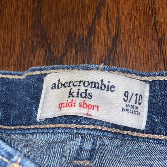 ABERCROMBIE KIDS jean shorts - Picture 2 of 4
